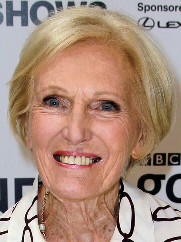 Mary Berry Headshot
