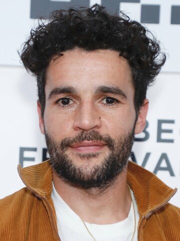 Christopher Abbott Headshot