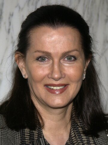 Veronica Hamel Headshot