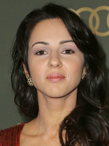 Annet Mahendru Headshot