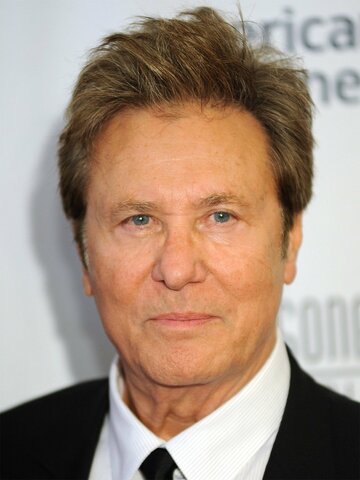 Robert Lamm Headshot