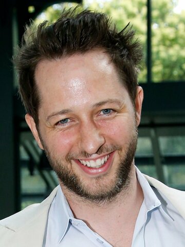 Derek Blasberg Headshot