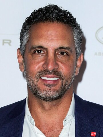 Mauricio Umansky Headshot