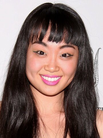 Alice Lee Headshot