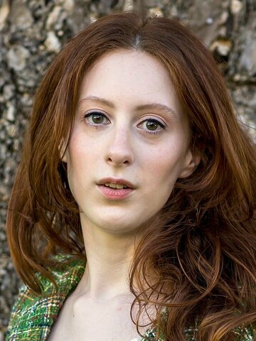 Roxane Duran Headshot