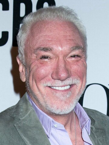 Patrick Page Headshot