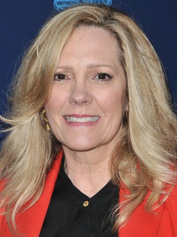 Wendy Schaal Headshot