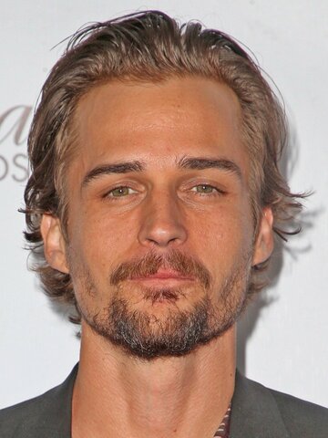 Jon Ecker Headshot