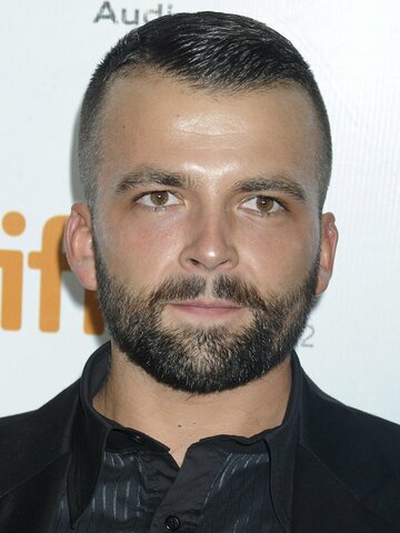 Adnan Haskovic Headshot