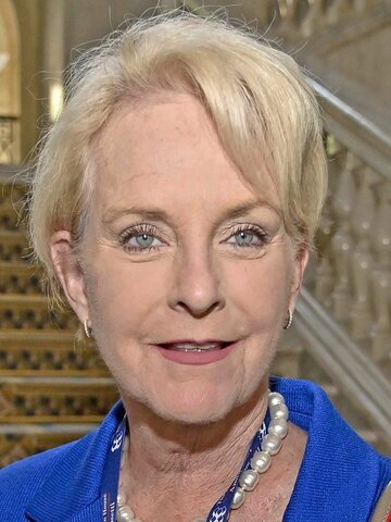 Cindy McCain Headshot