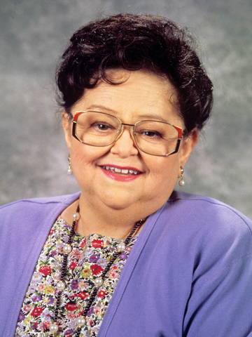 Zelda Rubinstein Headshot