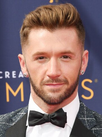 Travis Wall Headshot