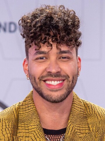 Prince Royce Headshot