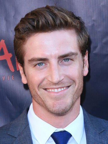Jake Lockett Headshot