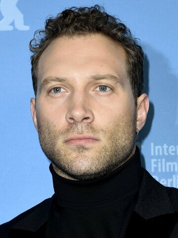Jai Courtney Headshot
