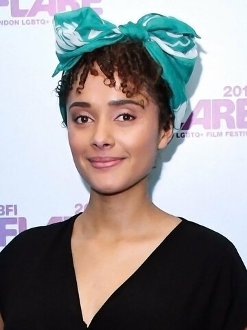 Karla Crome Headshot