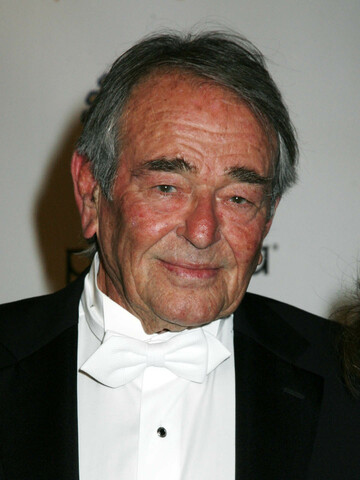Stuart Whitman Headshot