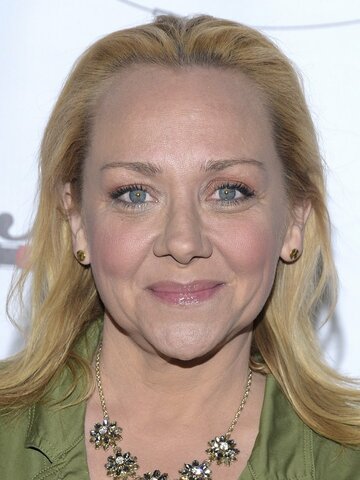 Nicole Sullivan Headshot
