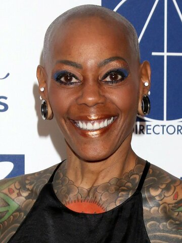 Debra Wilson Headshot
