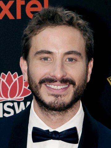 Ryan Corr Headshot