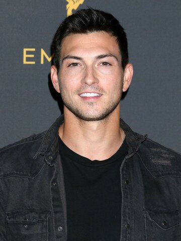 Robert Scott Wilson Headshot