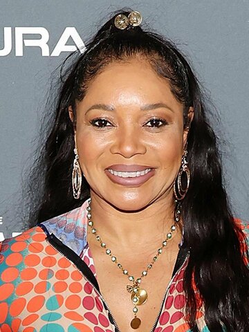 Tamala Jones Headshot