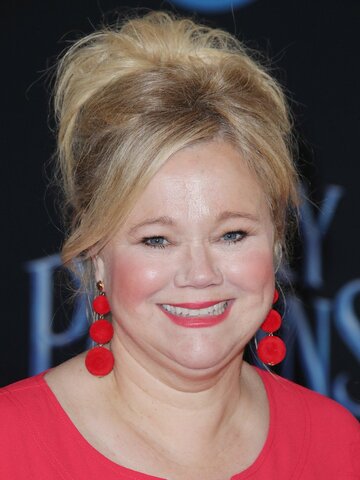 Caroline Rhea Headshot