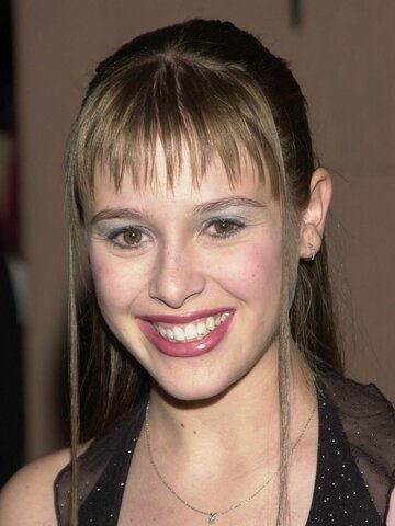 Cara DeLizia Headshot