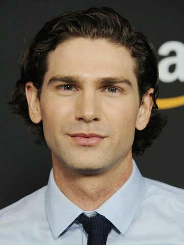 Samuel Davis Headshot