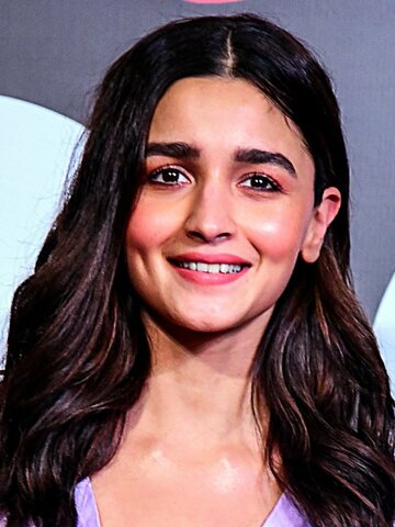 Alia Bhatt Headshot
