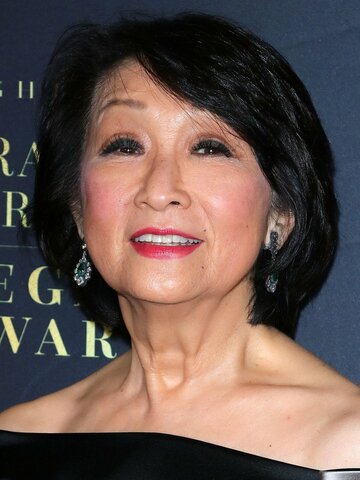 Connie Chung Headshot