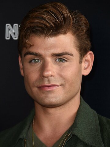 Garrett Clayton Headshot