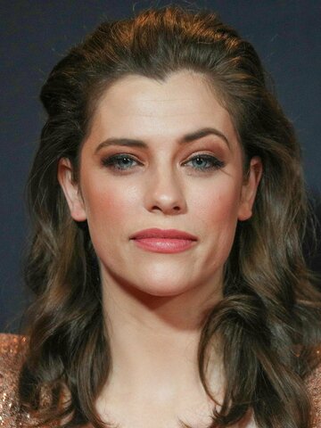 Jessica De Gouw Headshot