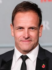 Jonny Lee Miller