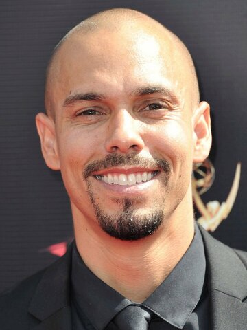 Bryton James Headshot