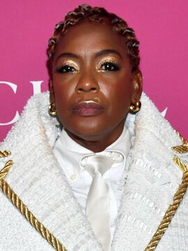 Aunjanue Ellis
