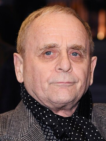 Sylvester McCoy Headshot