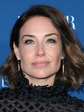 Claire Forlani