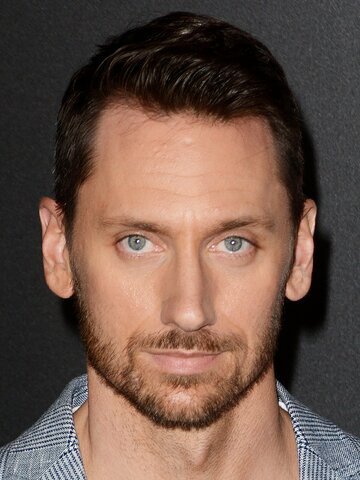 Derek Wilson Headshot