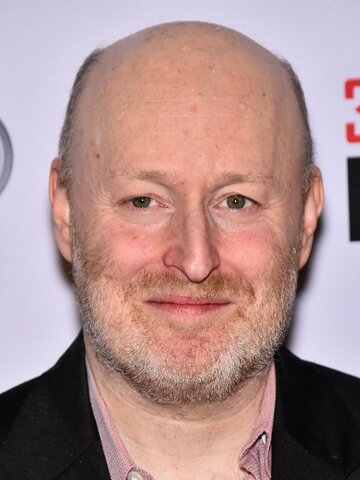 Joe Weisberg Headshot