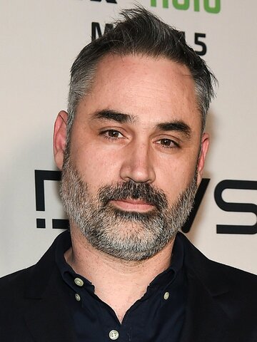 Alex Garland Headshot