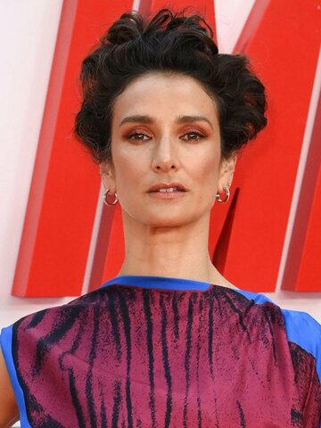Indira Varma Headshot