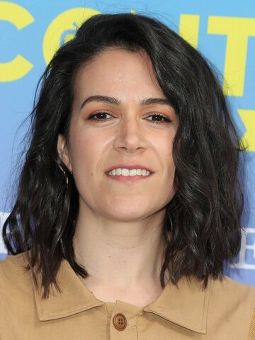 Abbi Jacobson Headshot