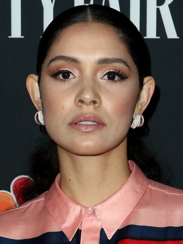 Miranda Rae Mayo Headshot