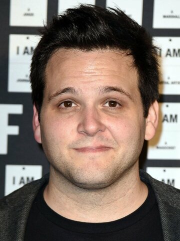Derek DelGaudio Headshot