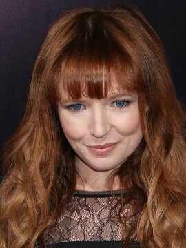 Stef Dawson