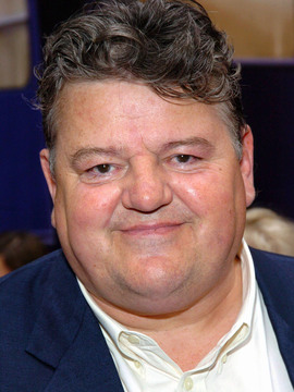 Robbie Coltrane Headshot