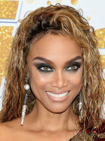 Tyra Banks Headshot