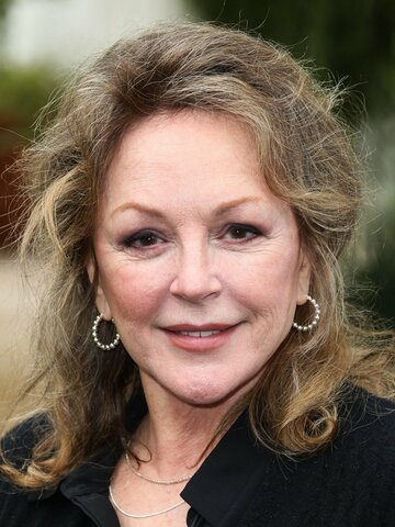 Bonnie Bedelia Headshot