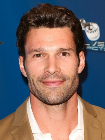 Aaron O'Connell Headshot